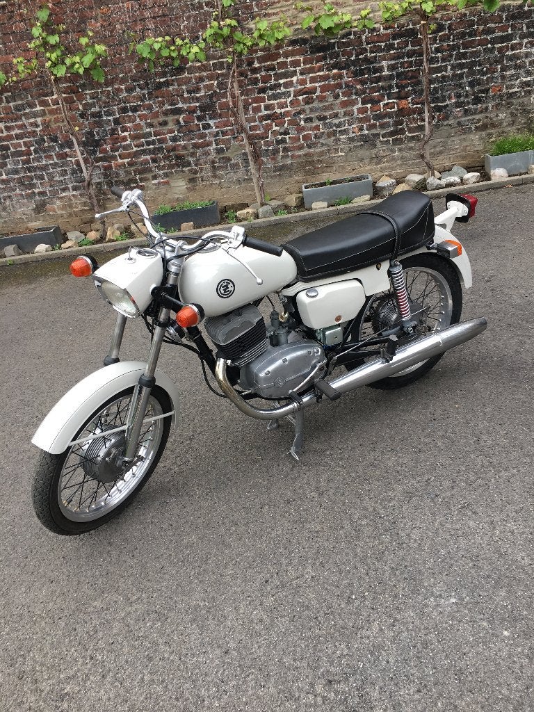 CZ JAWA 125 sport, Occasion, 125 cm³, Sport, 1 cylindre