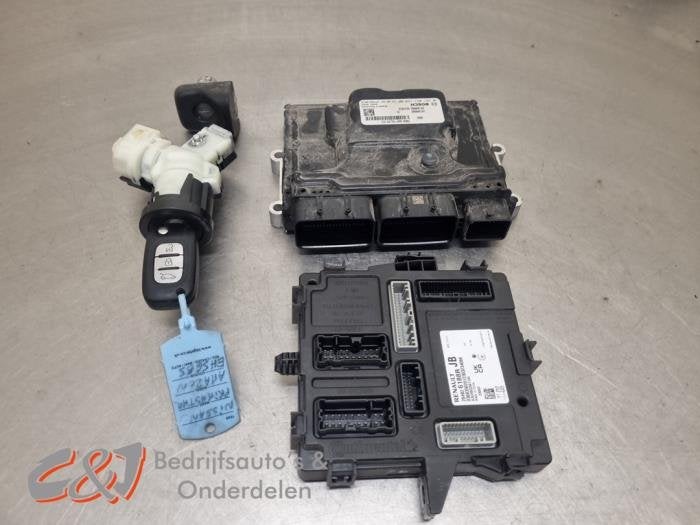 Ordinateur gestion moteur d'un Nissan Primastar, -, 3 mois de garantie, Utilisé, -