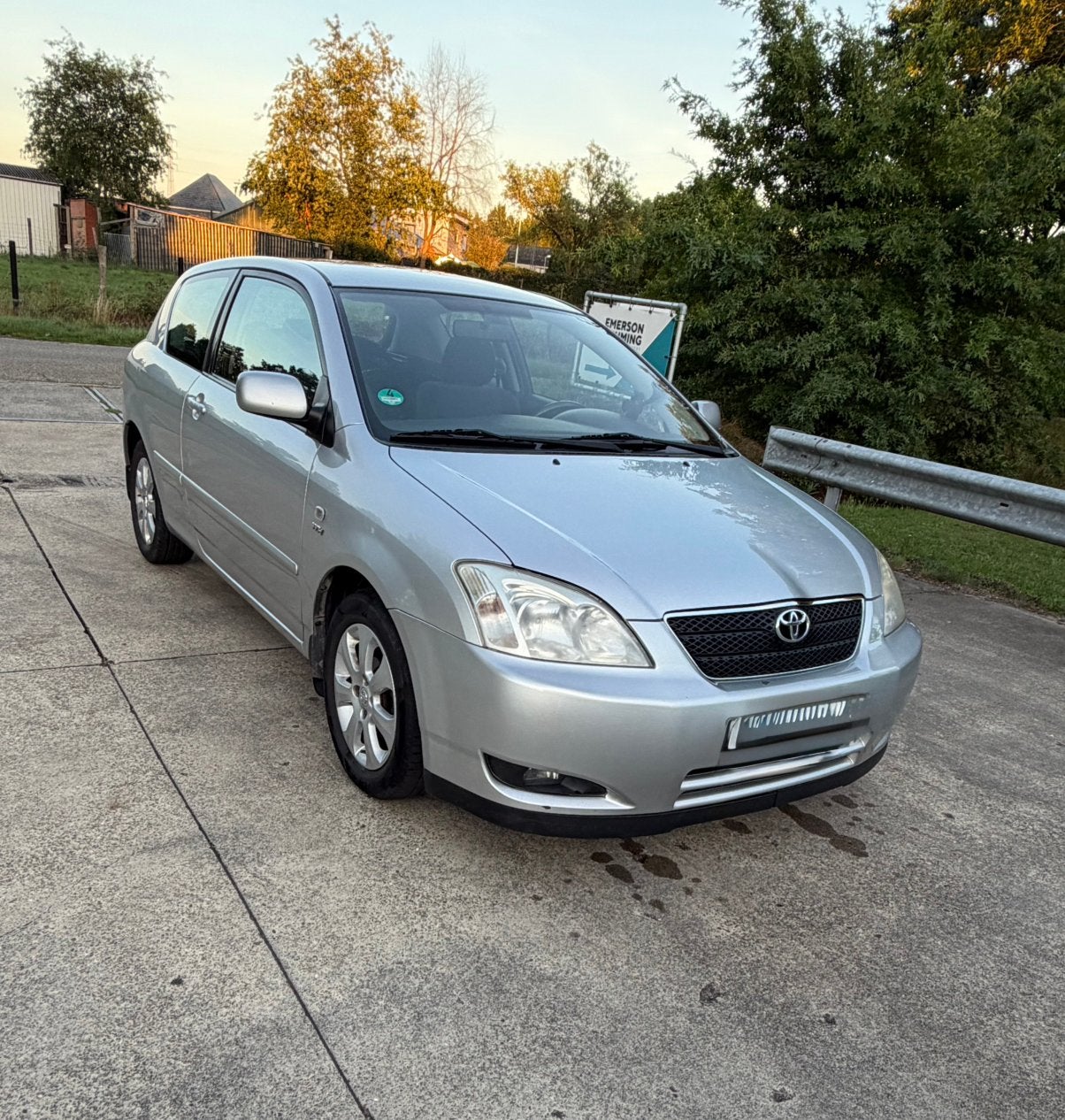 Toyota Corolla 1.4i en bon état., Autos, Argent ou Gris, Achat, Particulier, Euro 4