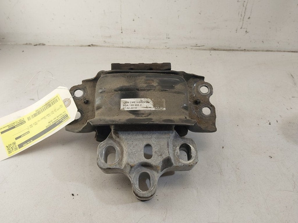 SUPPORT BOITE DE VITESSES Volkswagen Tiguan (AD1), Autos : Pièces & Accessoires, Volkswagen, Volkswagen AG, Utilisé, Kundenbetreuung@volkswagen.de