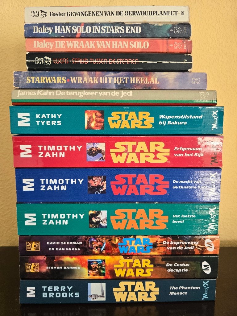 Star Wars boeken, Ophalen of Verzenden, Gelezen