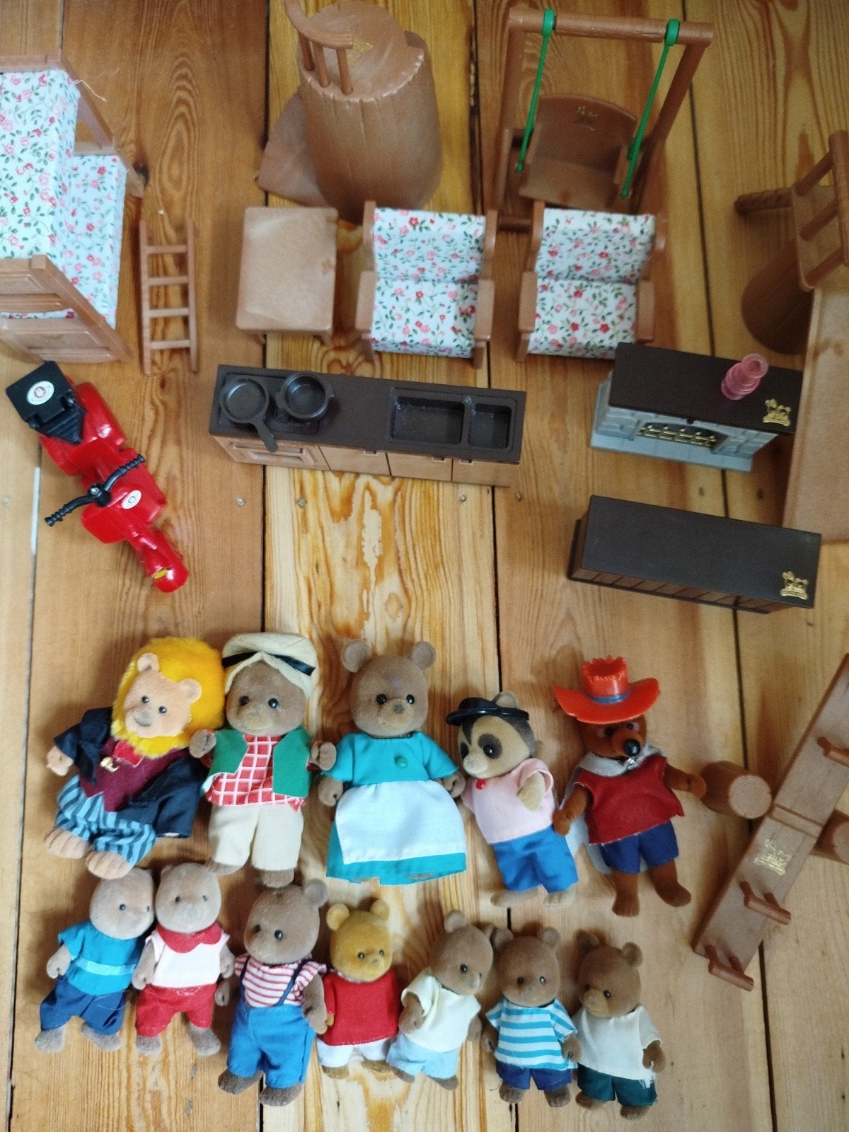 Maple Town Story : vintage personages en accessoiress, Ophalen