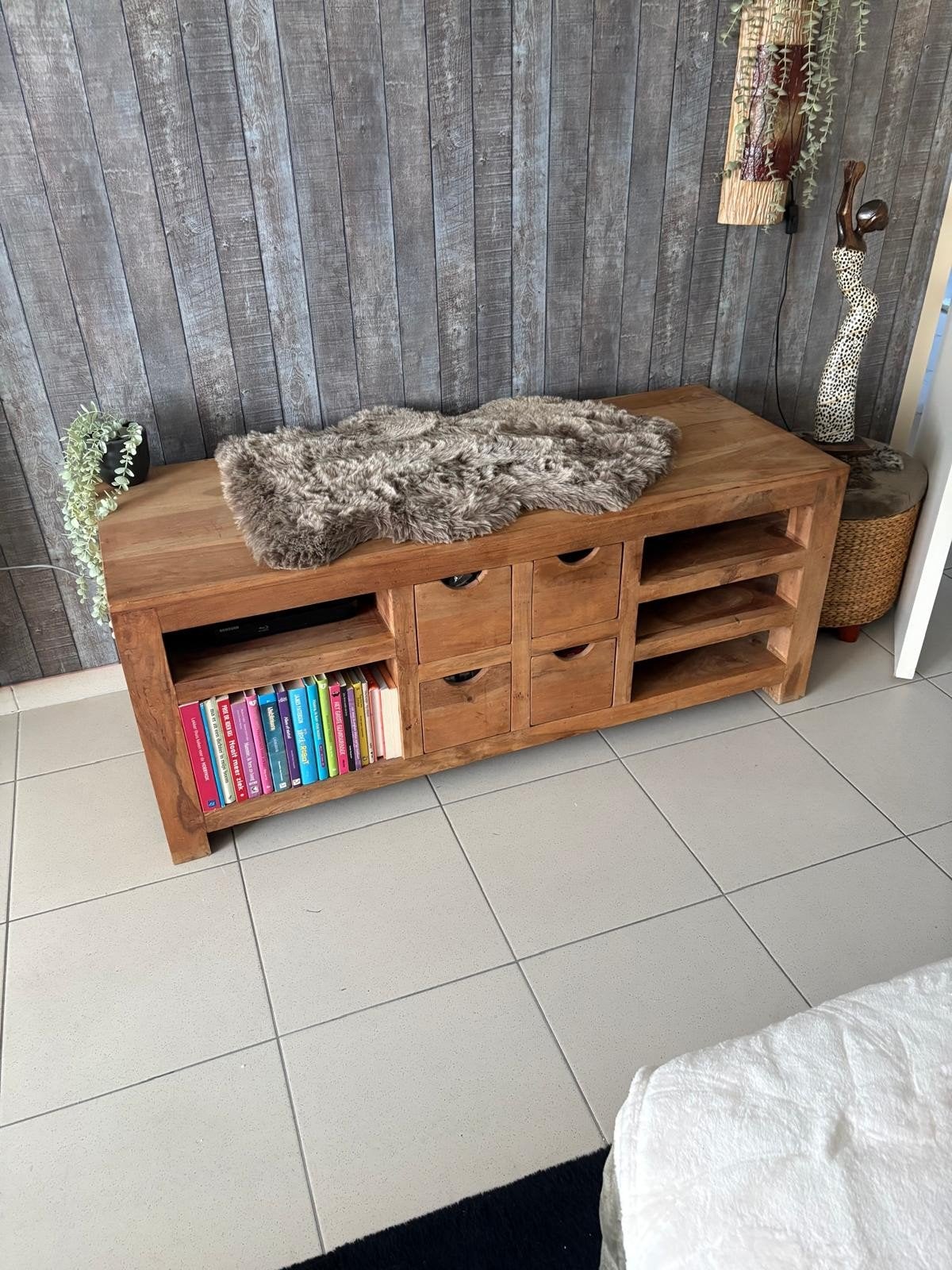 TV kast, Huis en Inrichting, Ophalen of Verzenden, Zo goed als nieuw, Teakhout