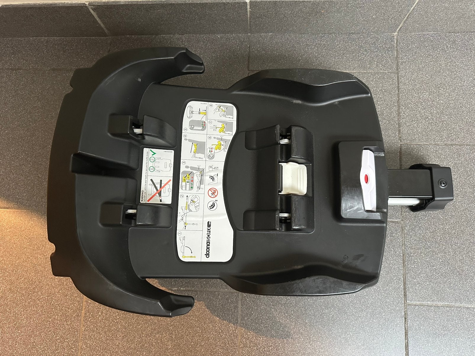 Doona+ isofix, Enlèvement, Comme neuf