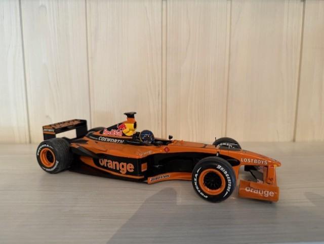 Minichamps Harald Frentzen 1/18 Arrows 2002 F1, Enlèvement ou Envoi, Comme neuf, Voiture, MiniChamps