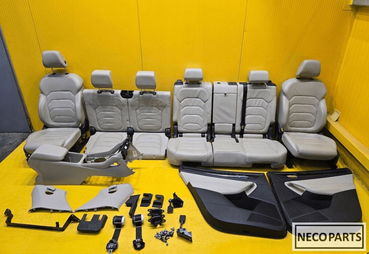SKODA KODIAQ INTERIEUR SET STOELEN ORIGINEEL ALLES LEVERBAAR, Gebruikt, -, -, Ophalen of Verzenden