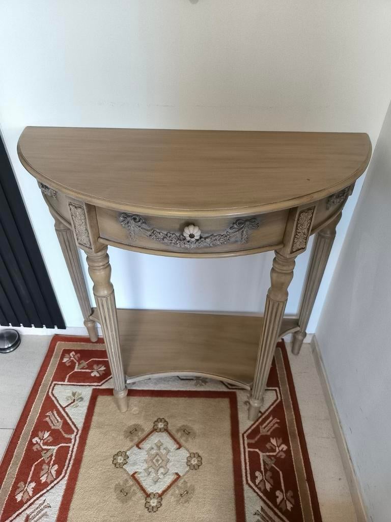 Halfronde console tafel, Ophalen