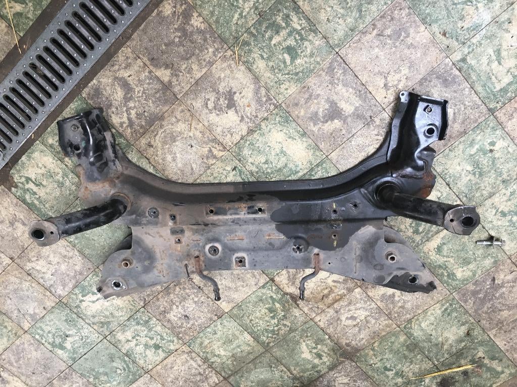 BERCEAU OPEL AGILA B, RUE BRIGADE PIRON 307, Enlèvement, Utilisé, Garage_bila@yahoo.fr