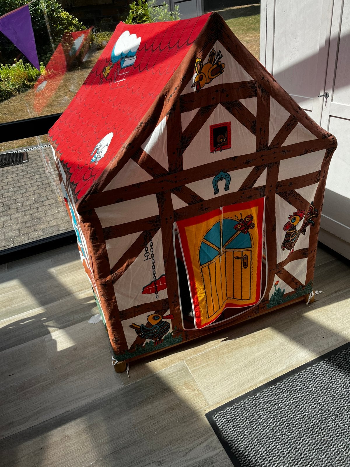 Speelhuisje, Ophalen, Hout
