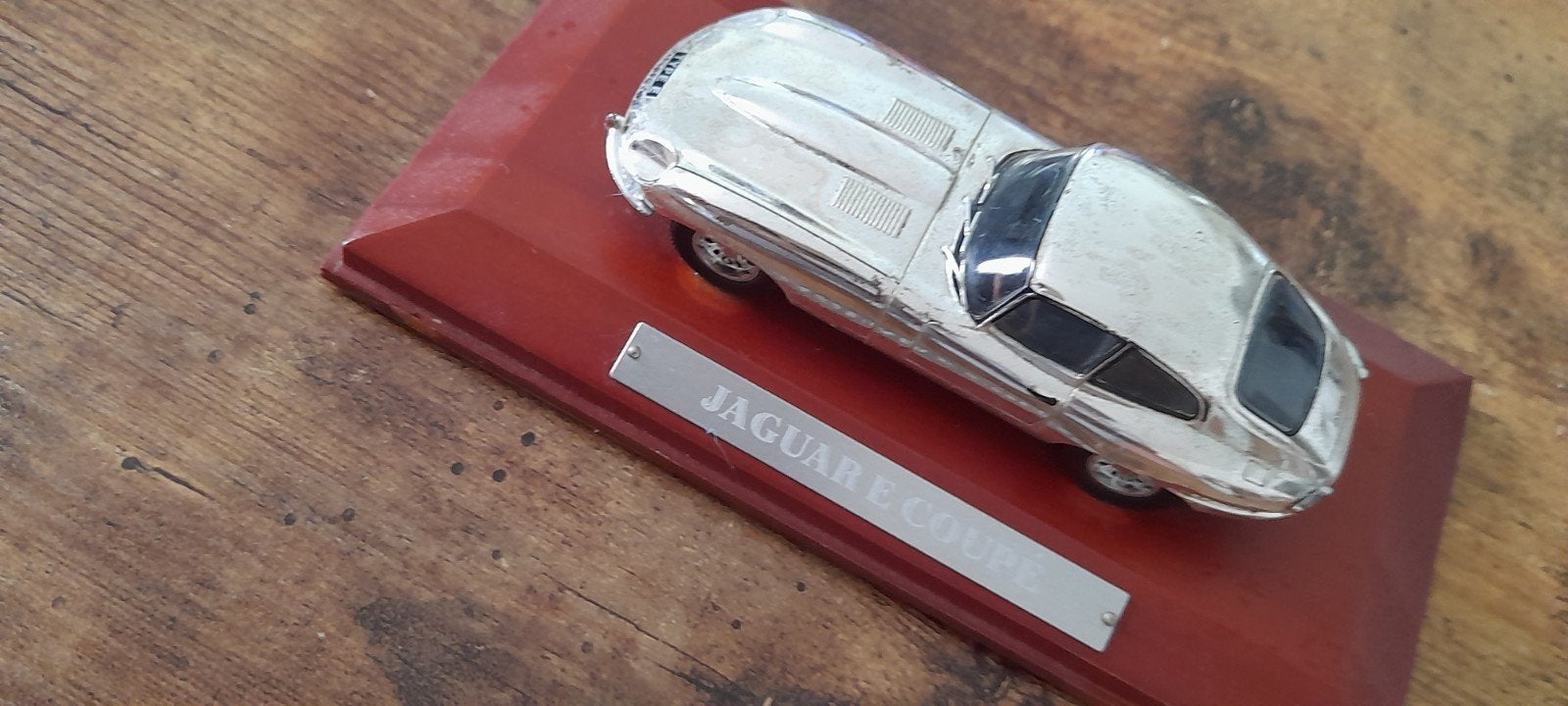 modéle réduit de collection Jaguar E Coupé argenté, Hobby & Loisirs créatifs, Enlèvement ou Envoi
