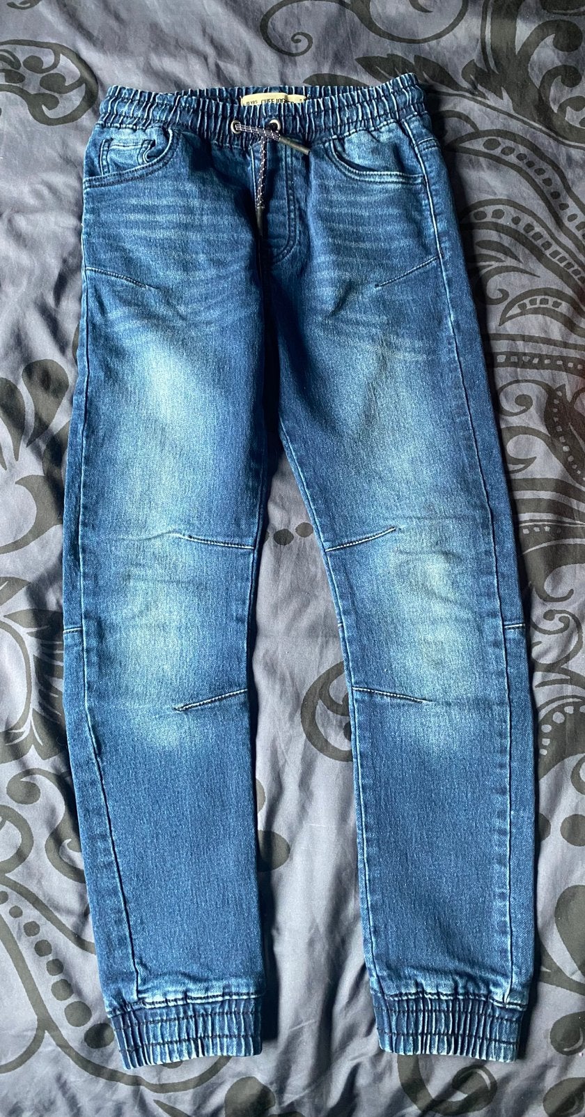 Slim fit jeans maat 134/140, Kinderen en Baby's, Kinderkleding | Maat 140, Ophalen of Verzenden, Nieuw