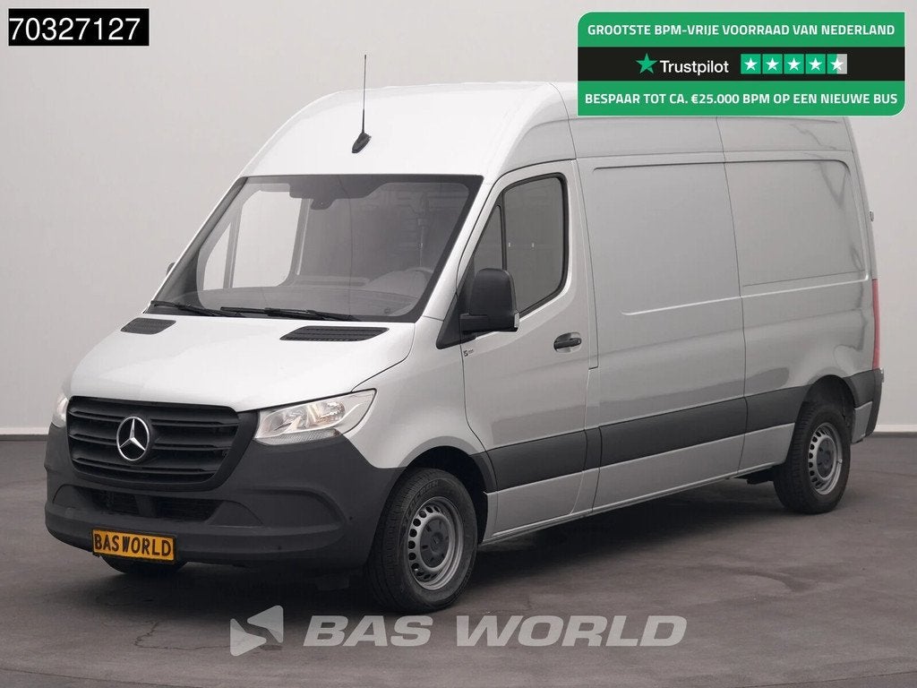 Mercedes Sprinter 215 CDI Automaat 150pk L2H2 MBUX Camera Ai, Automaat, Stof, Gebruikt, 4 cilinders