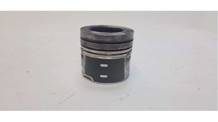 Piston d'un Ford Fiesta, -, 3 mois de garantie, -, -