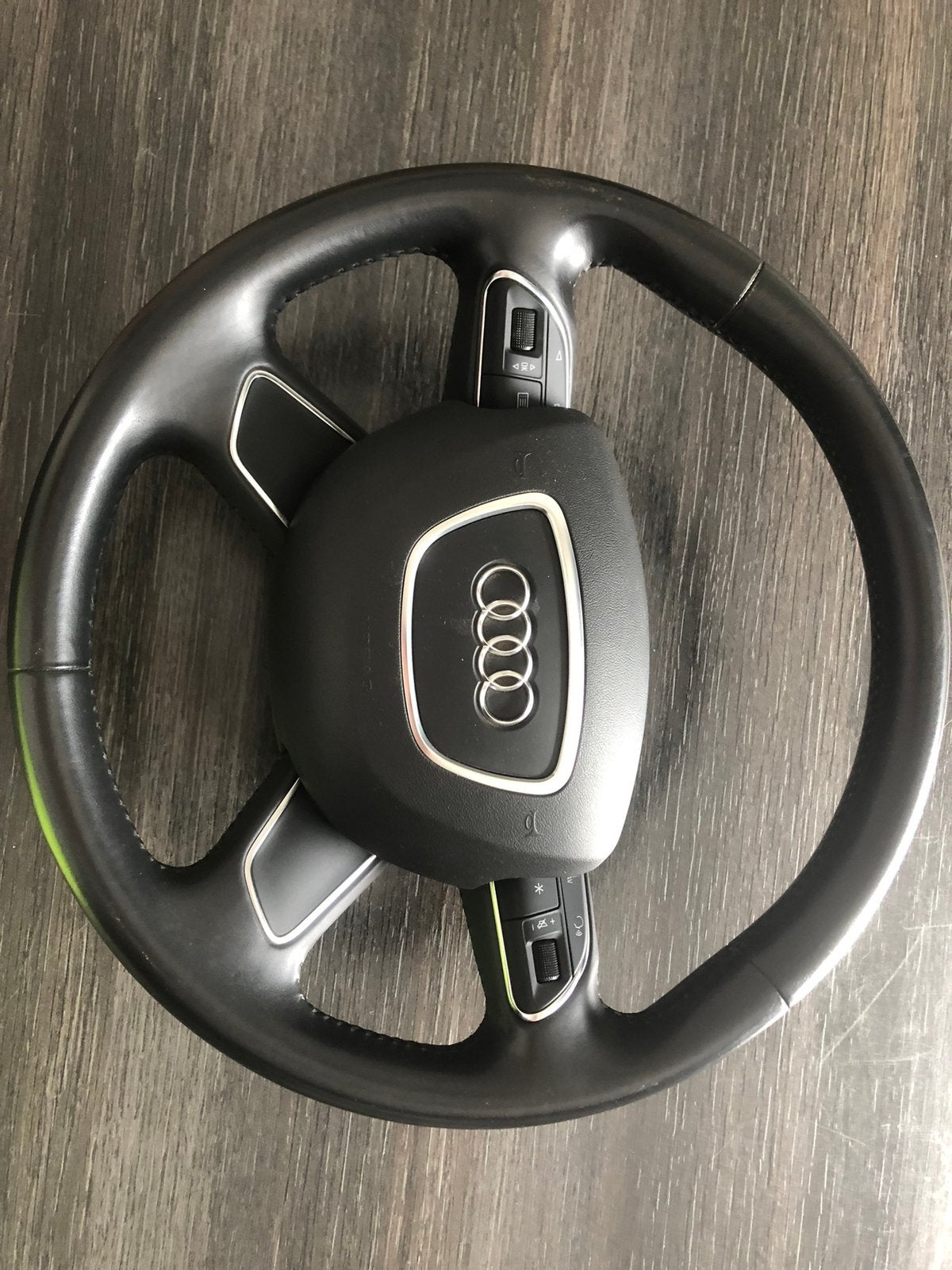 Audi pour Audi, Enlèvement, Audi