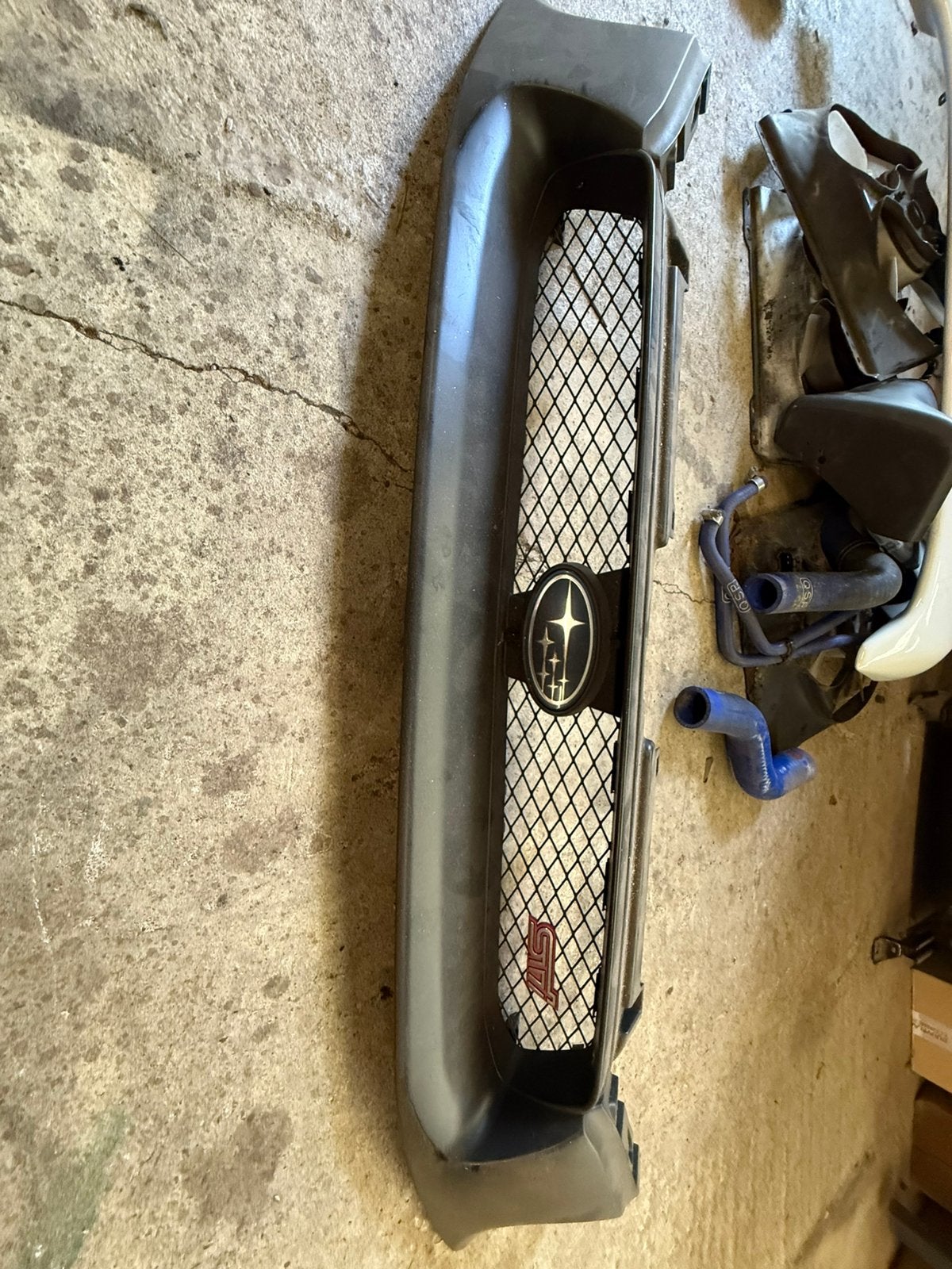 Subaru impreza bugeye sti grill origineel, Ophalen, Subaru