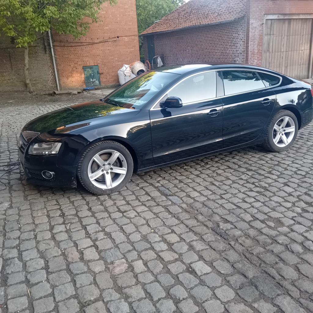 Audi a5  diesel 2 liter pedals aan het stuur ,bruin leder, Auto's, Automaat, Euro 5, Bruin, Leder