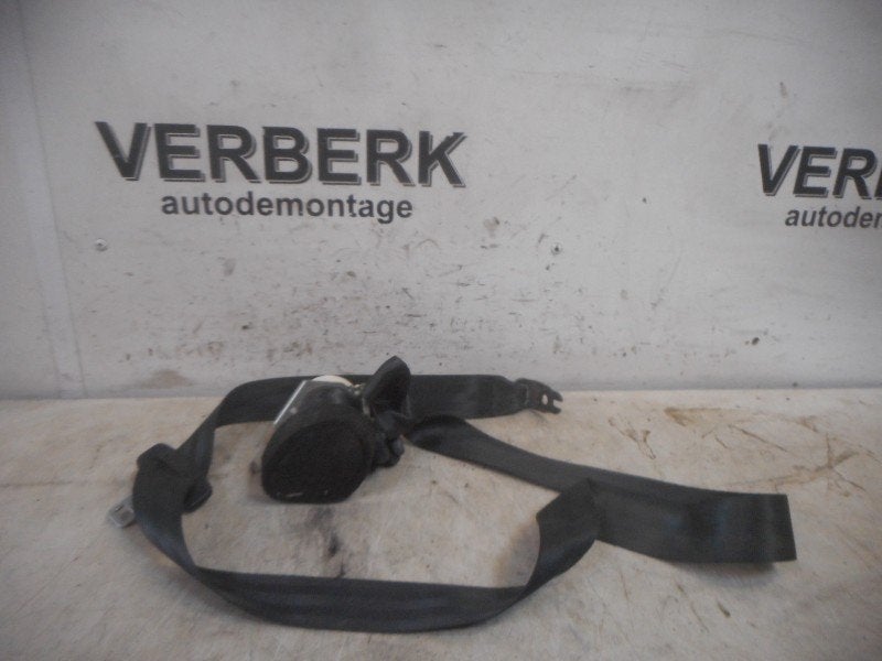 CEINTURE DE SECURITE ARRIERE DROITE Ford B-Max (JK8), Henry-Ford-Straße  1
50735  Köln, DE, Ford-Werke GmbH, Kunden@ford.com, Ford