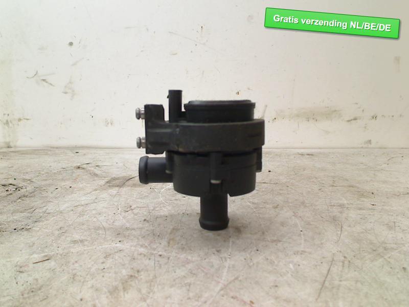 EXTRA WATERPOMP Audi A3 Sportback (8VA / 8VF) (5G0965561), Gebruikt, Dhr. R. de Gouw, Audi, De Bloemendaal 21 21
5221 EB  'S HERTOGENBOSCH, NL