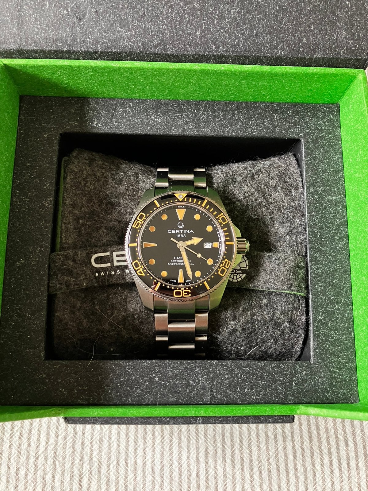 Certina DS Action Diver Titanium PM80, Bijoux, Sacs & Beauté, Montres | Hommes, Montre-bracelet, Autres marques, Enlèvement ou Envoi