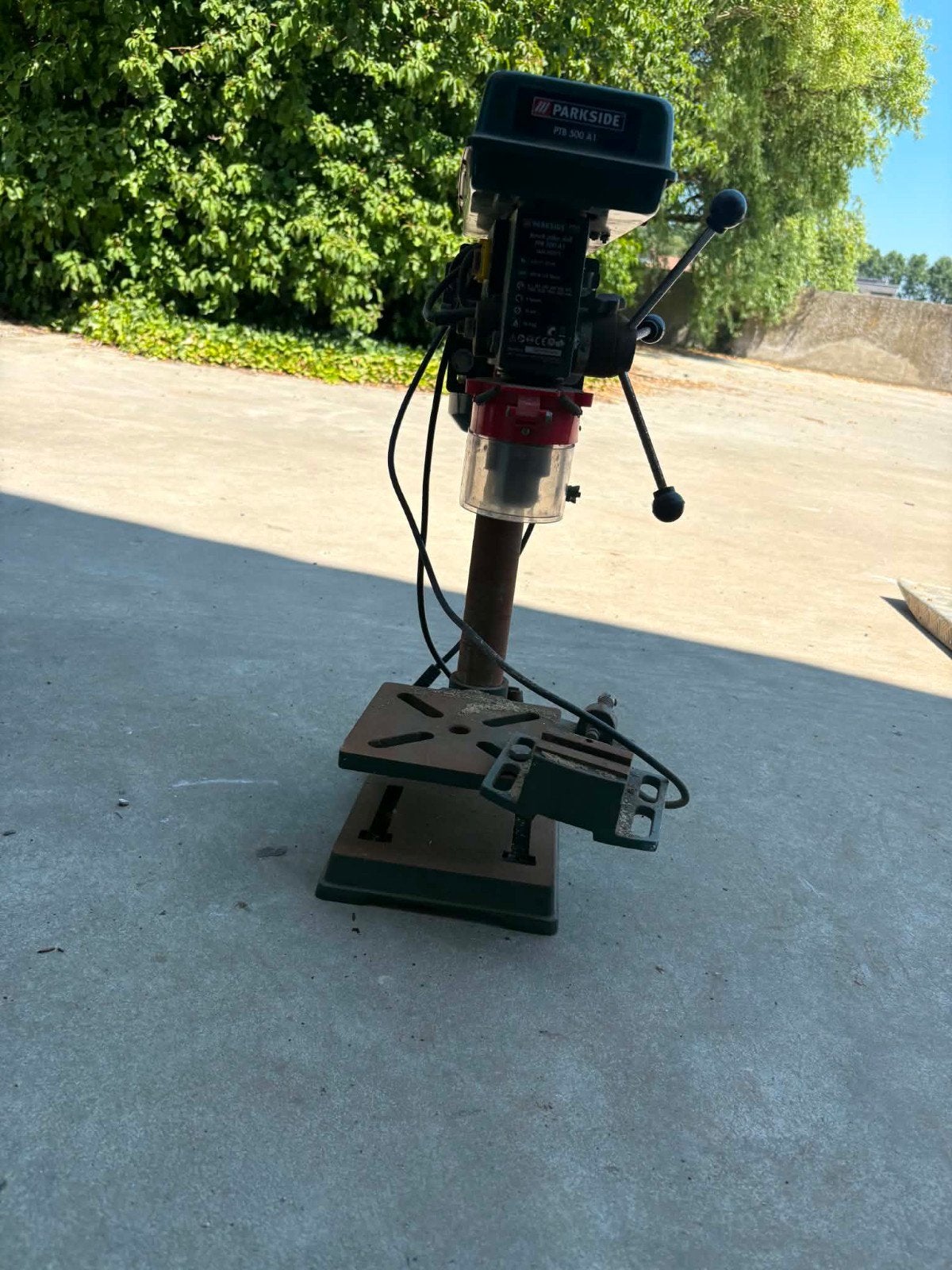 Kolom boor machine, Ophalen