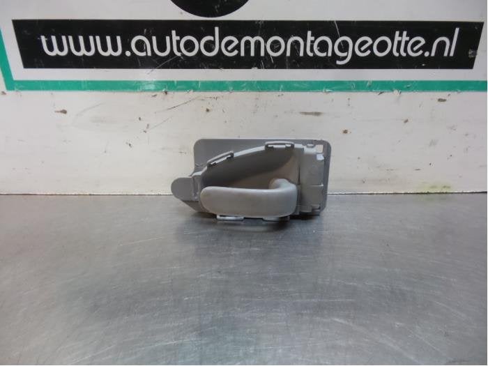 Poignée portière 4portes avant droite d'un Citroen Picasso, -, Utilisé, -, -