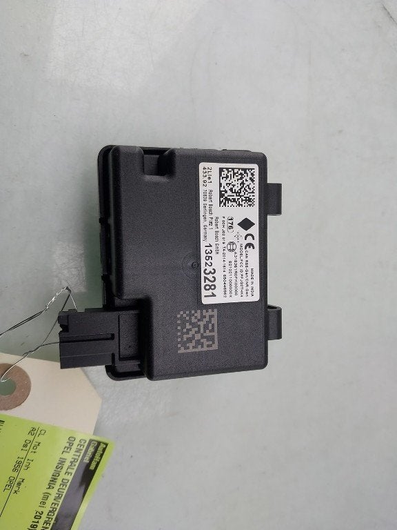 ORDINATEUR VEROUILLAGE CENTRALISE Insignia Sports Tourer, Opel, Opel Automobile GmbH, Utilisé, Kontakt-opel@opel.com
