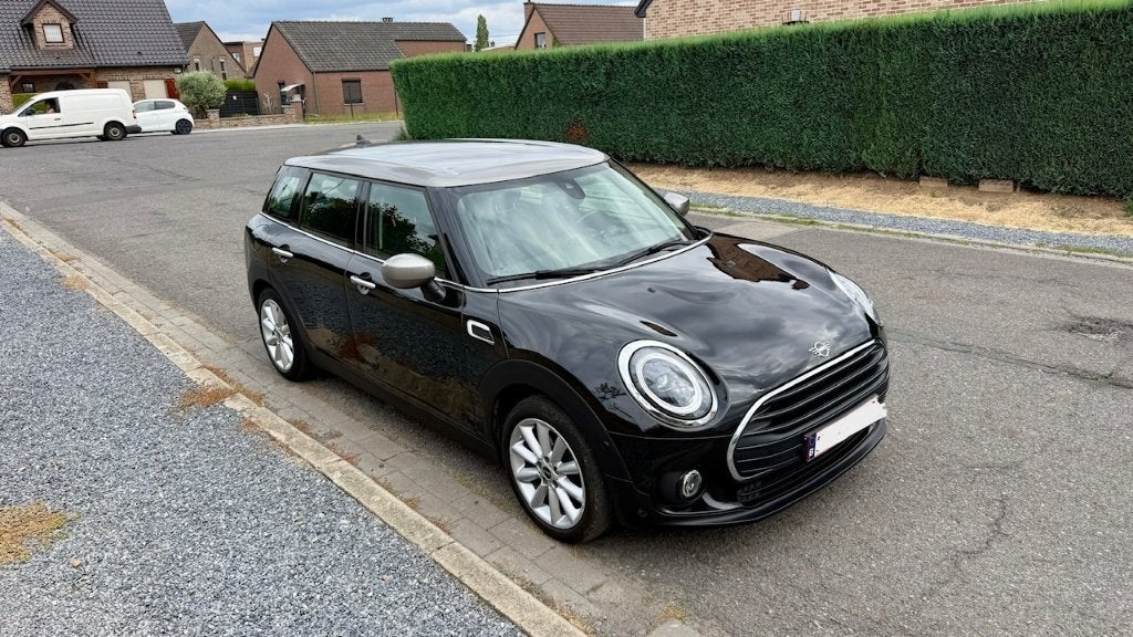 Mini Cooper Clubman 1.5A - série Spéciale  New lift Automat, Auto's, Mini, Dealer onderhouden, Zwart, Leder, Particulier