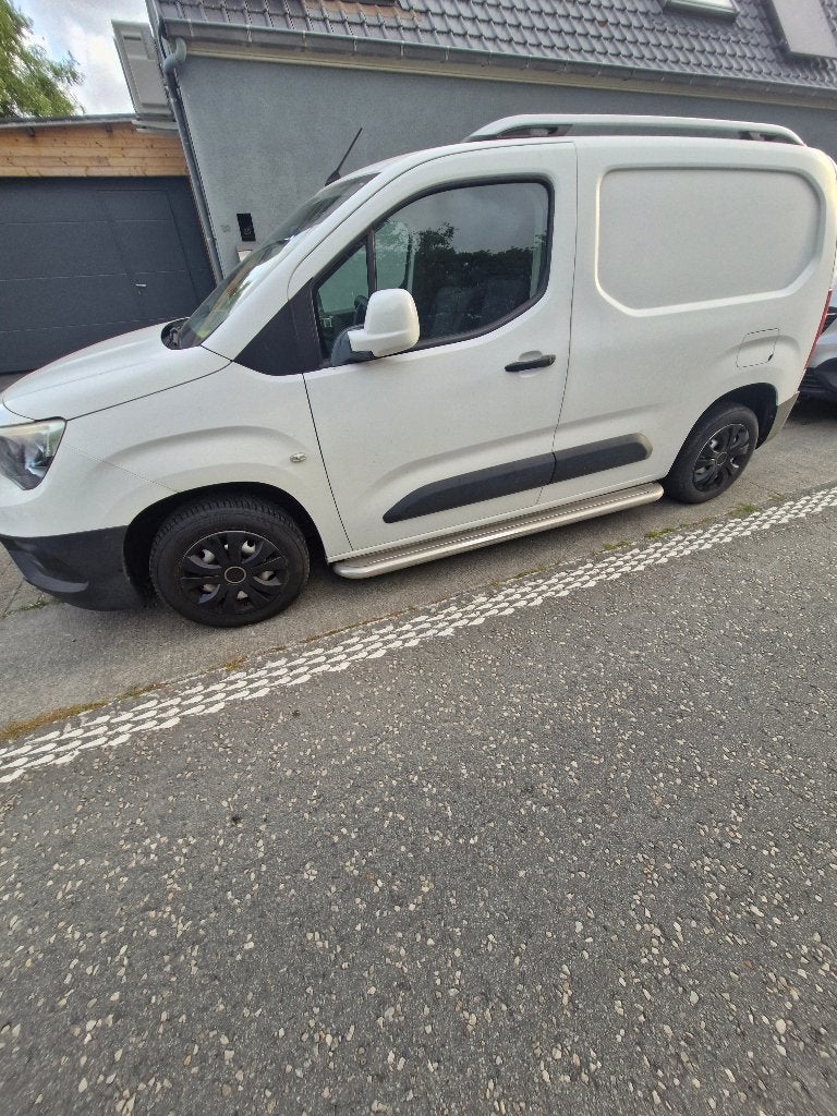 Auto opel combo cargo, Autos, Achat, Euro 6, 3 places, Boîte manuelle