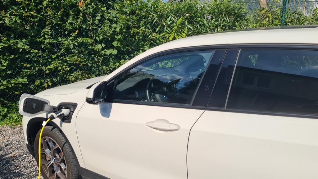 BMW X2 xDrive25e Plug in Hyb, Gar BMW 08/27, Attach rem, etc, Auto's, Automaat, Zwart, Wit, 5 deurs