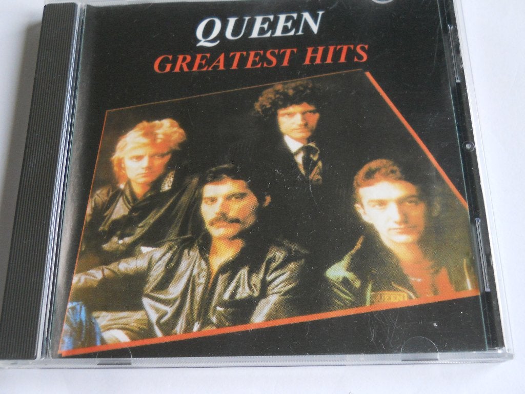 CD - QUEEN - GREATEST HITS, Pop, Ophalen of Verzenden, Zo goed als nieuw, Verzamelalbum