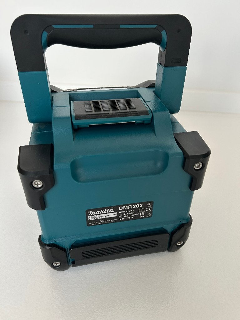 Makita DMR202 10.8-18V Li-Ion Accu Bluetooth speaker, Overige merken, Vloerstaande luidspreker, Verzenden, Zo goed als nieuw