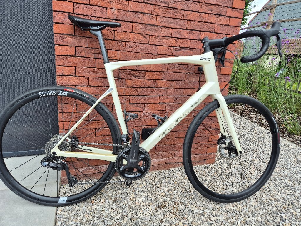 BMC Road Machine Three, Fietsen en Brommers, Fietsen | Racefietsen, Carbon, Heren, Zo goed als nieuw, Schijfrem