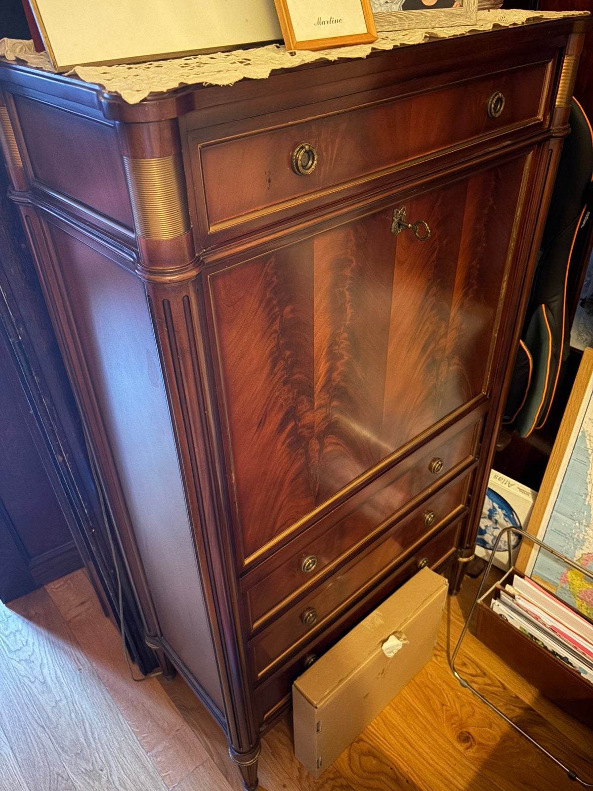 Secretaire - Louis XVI, Enlèvement