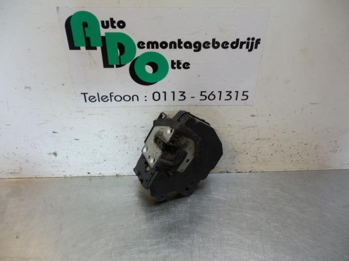 Deurslot Mechaniek 4Deurs links-achter van een Renault Clio, Gebruikt, -, Renault, -