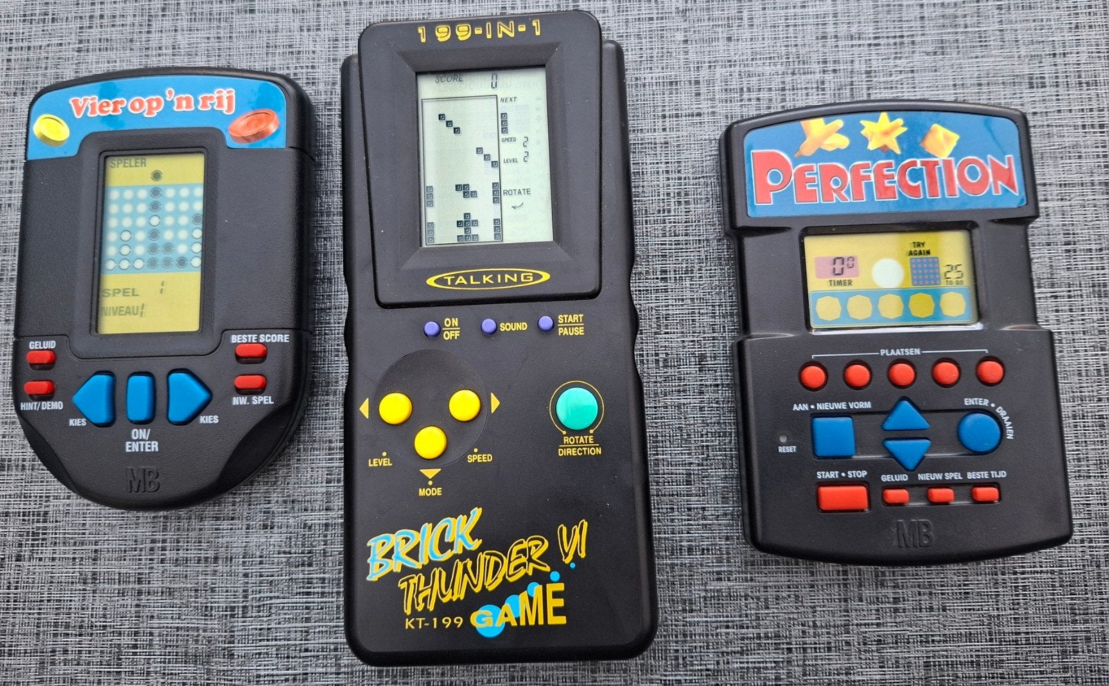 3 vintage handspellen, Ophalen of Verzenden, Zo goed als nieuw, Overige modellen