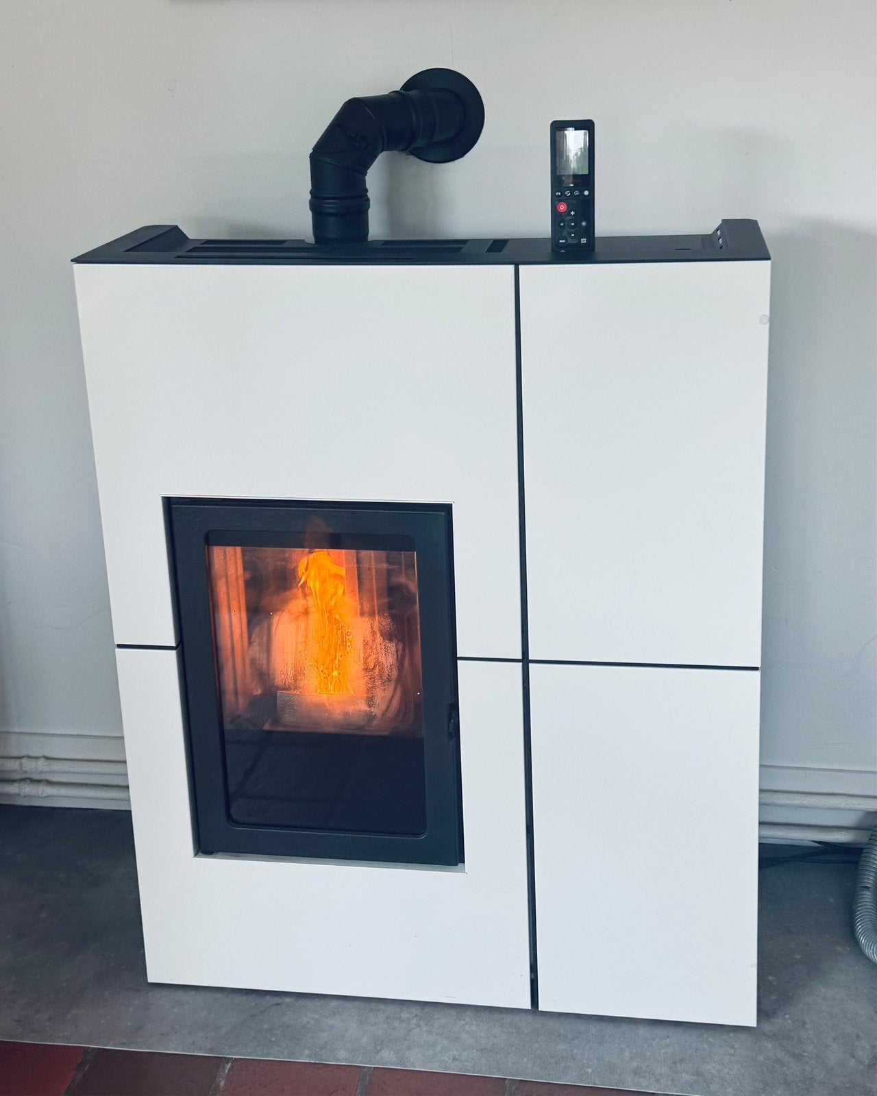 Pelletkachel Edilkamin Blade2 12 kW , 3 jaar oud! met wifi ,, Ophalen, Zo goed als nieuw, Pelletkachel