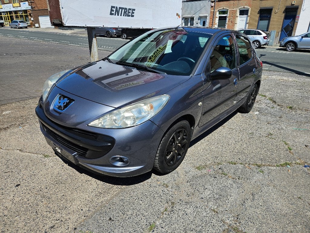 Peugeot 206+ 1.4Hdi 2011euro5 clim tb.état roule impeccable, Autos, Achat, 50 kW, 5 portes, Particulier