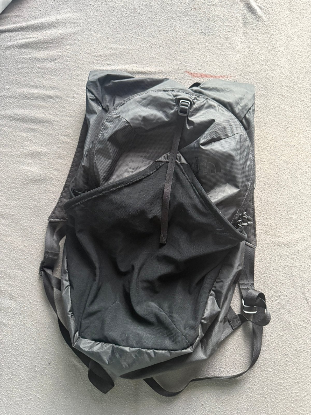 The North Face Flyweight Pack 17 liter, Handtassen en Accessoires, Ophalen of Verzenden, Zo goed als nieuw