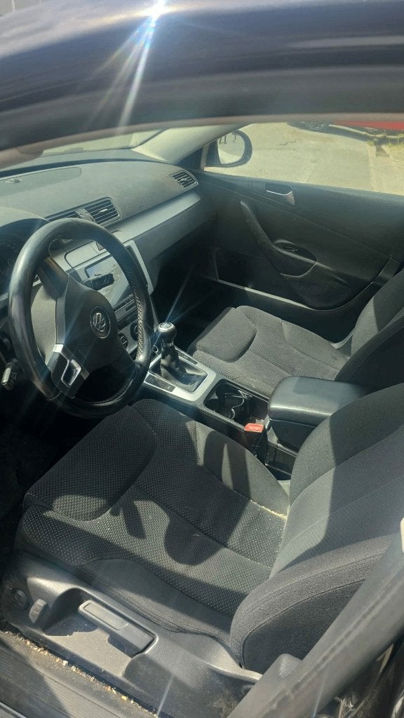 Volkswagen passat, Autos, Achat, Boîte manuelle, Noir, 5 portes