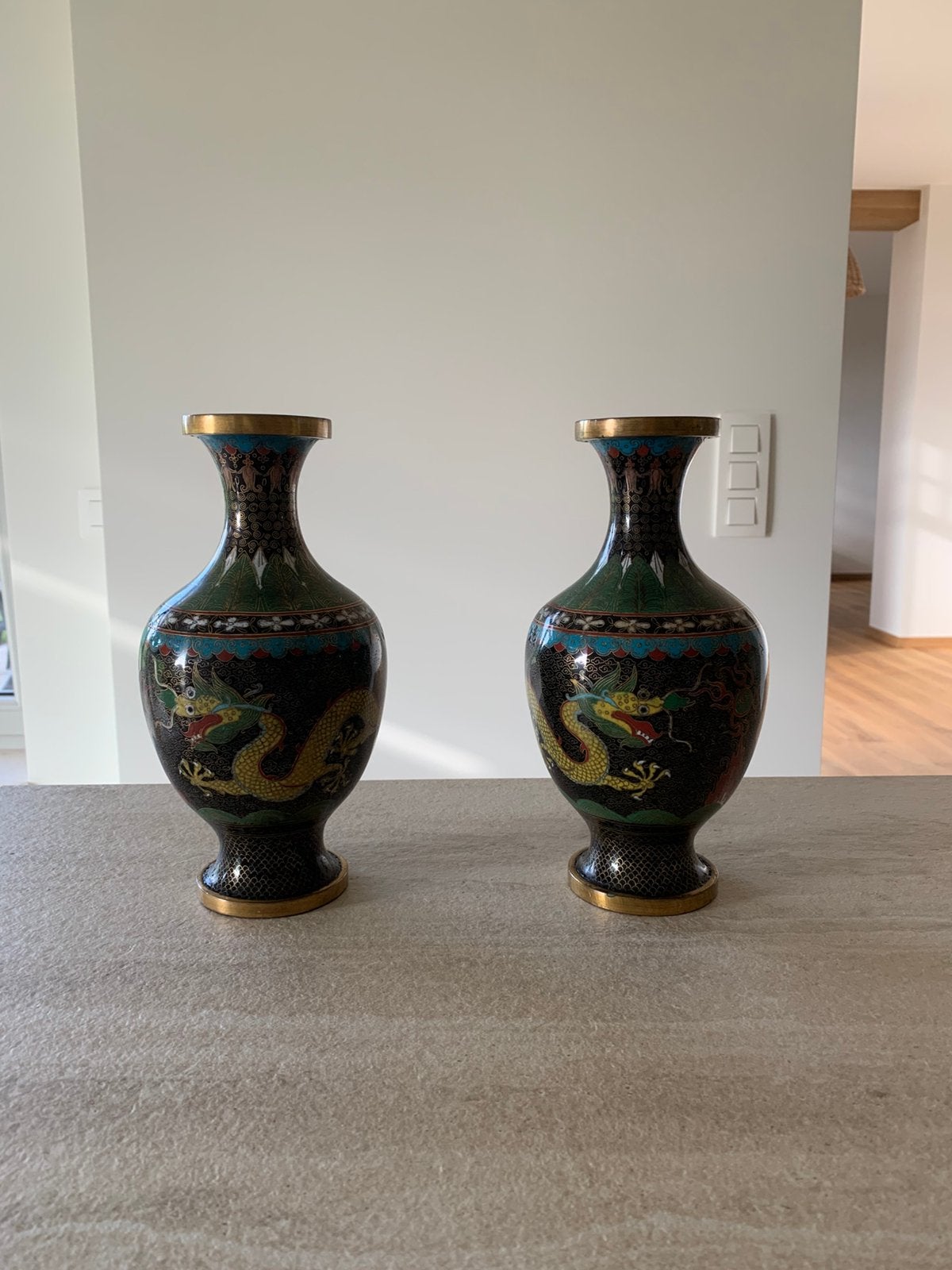 2 prachtige cloisonne dragon vasen, Antiek en Kunst, Ophalen