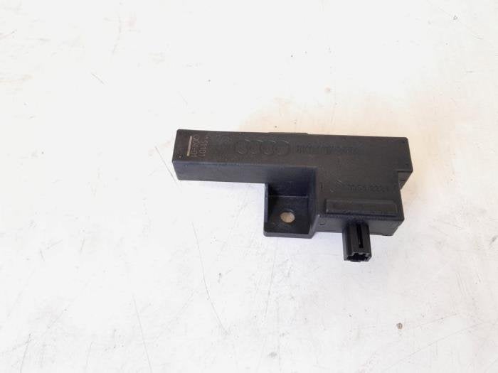 Keyless entry antenne van een Audi SQ5, Auto-onderdelen, Elektronica en Kabels, Audi, Gebruikt, 3 maanden garantie, Ophalen of Verzenden