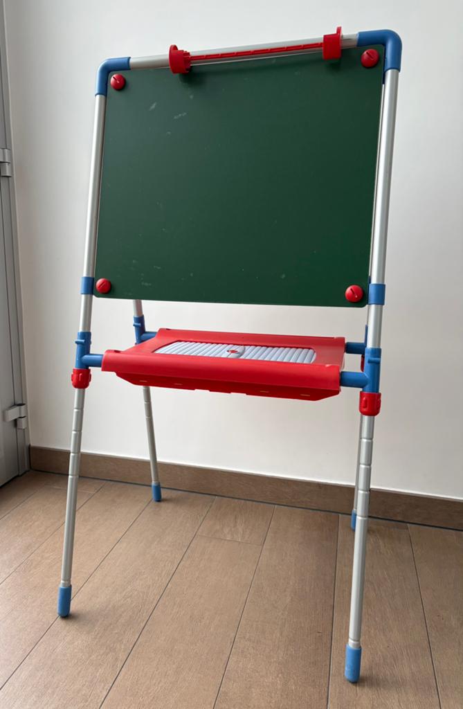 Schoolbord, krijtbord, magneetbord, whiteboard, speelbord, Ophalen, Gebruikt, Ontdekken