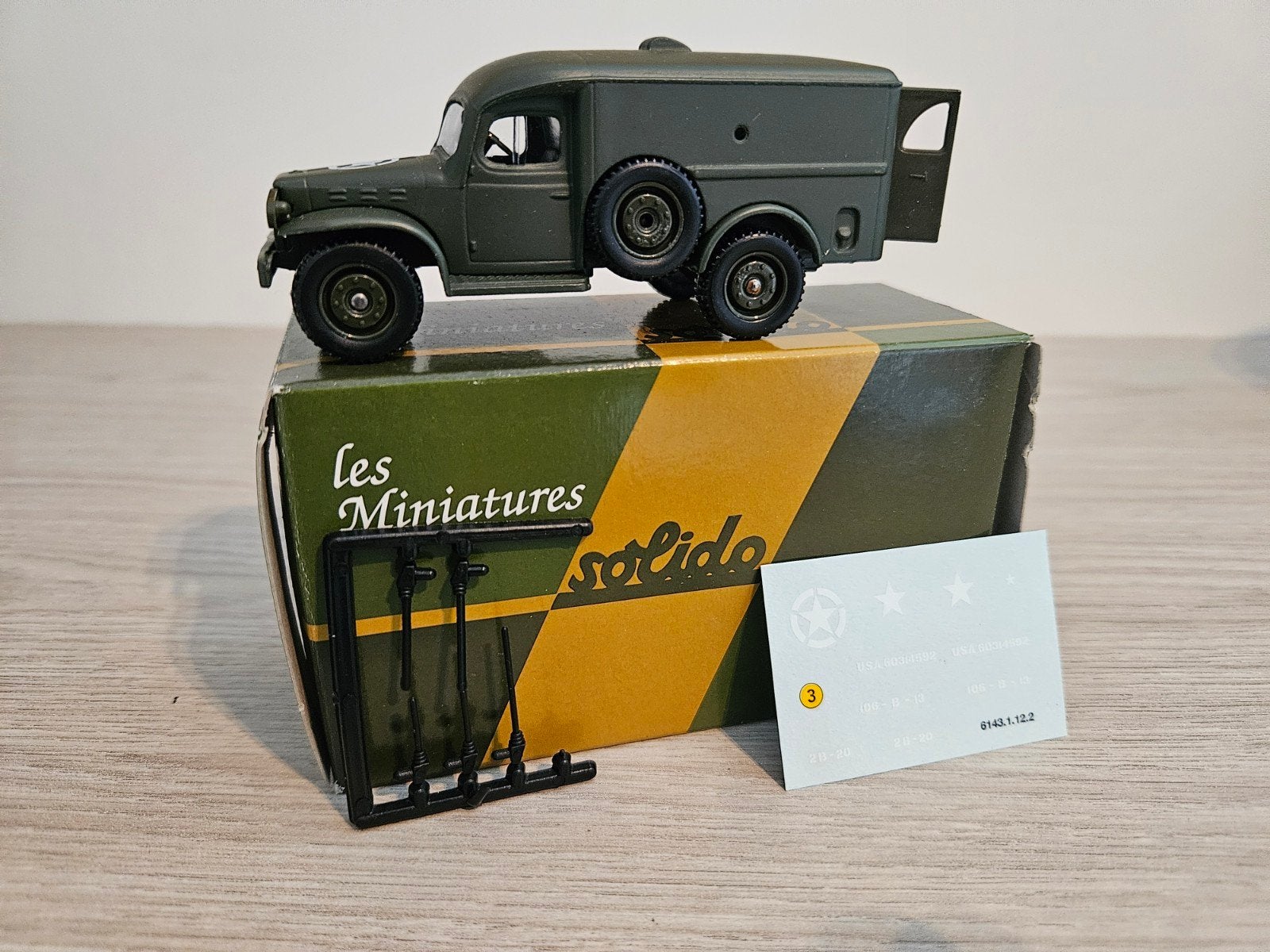 Solido. Dodge., Enlèvement, Comme neuf, Bus ou Camion