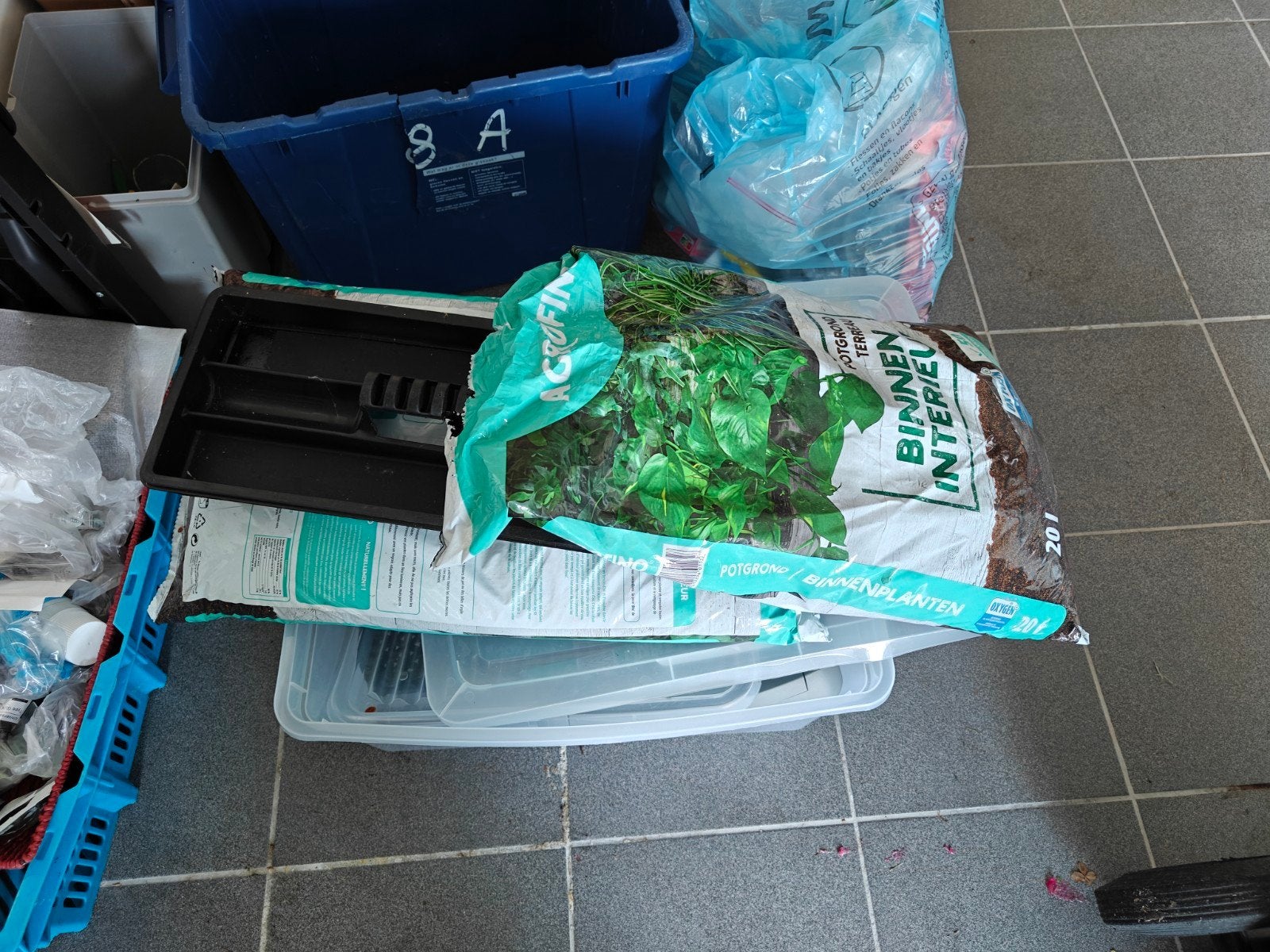 Pot grond GRATIS, Ophalen