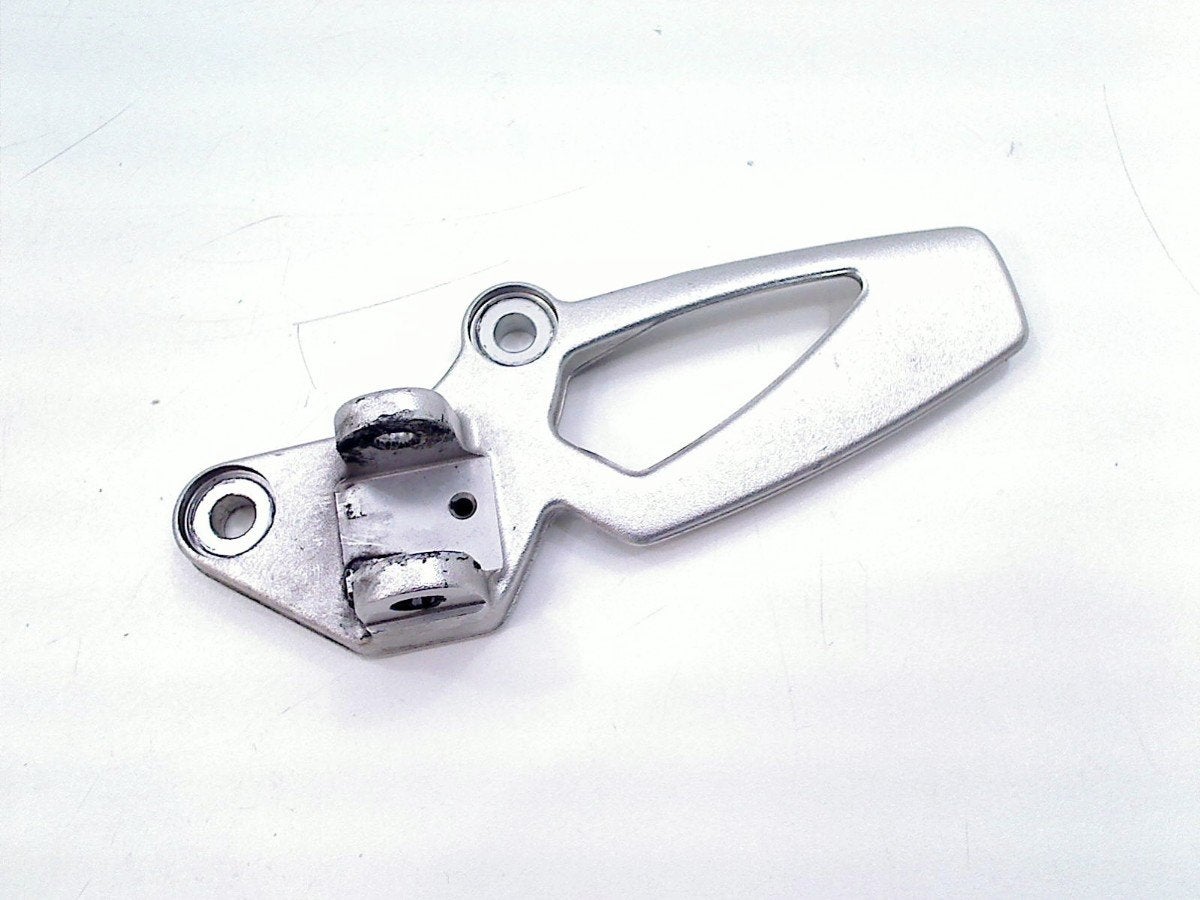REPOSE PIEDS AVANT GAUCHE R nineT 2016-2021 (K23) (8568727), Dhr. S. di Majo, Utilisé, Info@cama-motorparts.nl, P.J. Troelstraweg 8 8
3144 CX  MAASSLUIS, NL