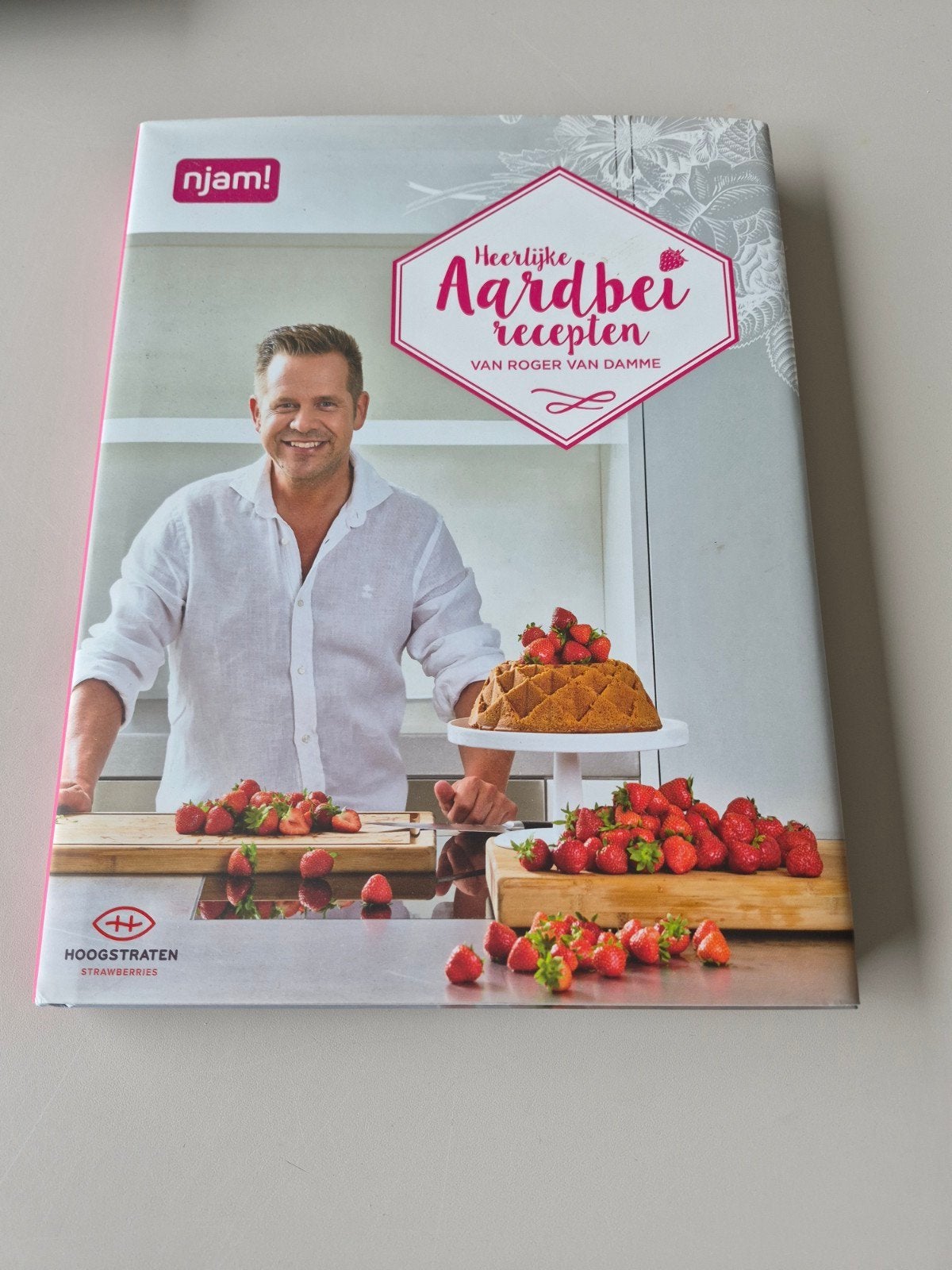 Heerlijke aardbeirecepten van Roger Van Damme, Boeken, Ophalen of Verzenden, Zo goed als nieuw, Roger Van Damme
