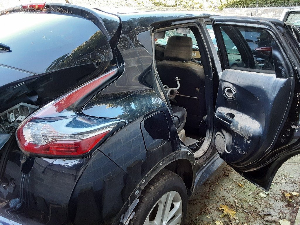 AILE ARRIÈRE DROIT Nissan Juke (F15) (01-2010/12-2019), Garde-boue, Germany@nissan-services.eu, Arrière, Kronenweg 38
50389  Wesseling, DE