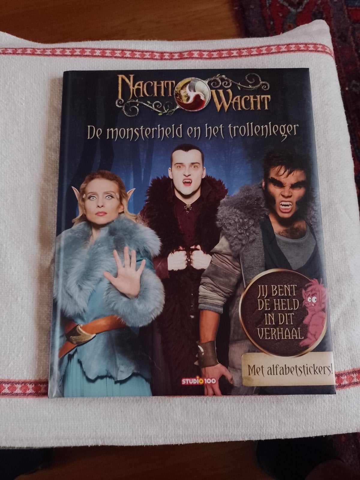 Studio 100 - Nachtwacht : leesboek - Held van het verhaal, Ophalen of Verzenden, Zo goed als nieuw, Studio 100