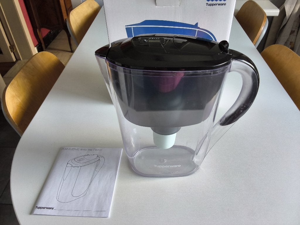 TUPPERWARE Waterfilterkan - Pure - 2,6 l, Huis en Inrichting, Blauw, Overige typen, 2600 ml, Ophalen of Verzenden