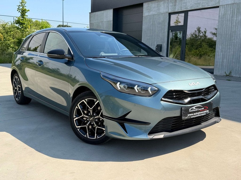 Kia Ceed / cee'd 1.0 T-GDi Euro 6e/ CARPLAY/ CAMERA/ NIEUW, Auto's, Kia, Gebruikt, Overige kleuren, 127 g/km, Bedrijf